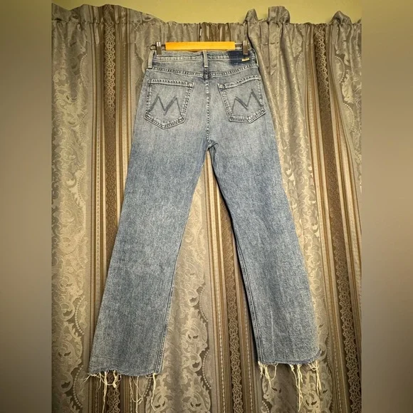 MOTHER Superior The Tripper Flood Fray Jeans Left in the Dust